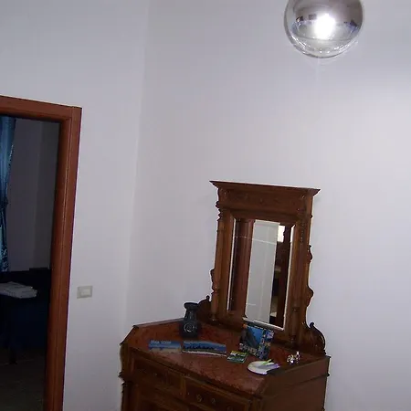Szálloda Nautilus 2*
