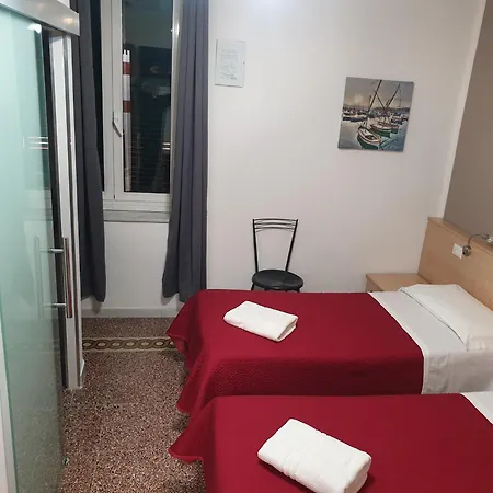 Hotel Nautilus 2*