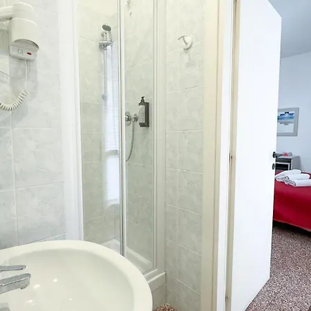 Nautilus 2* 라스페치아